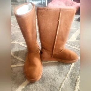 Beach Feet classic chestnut boot